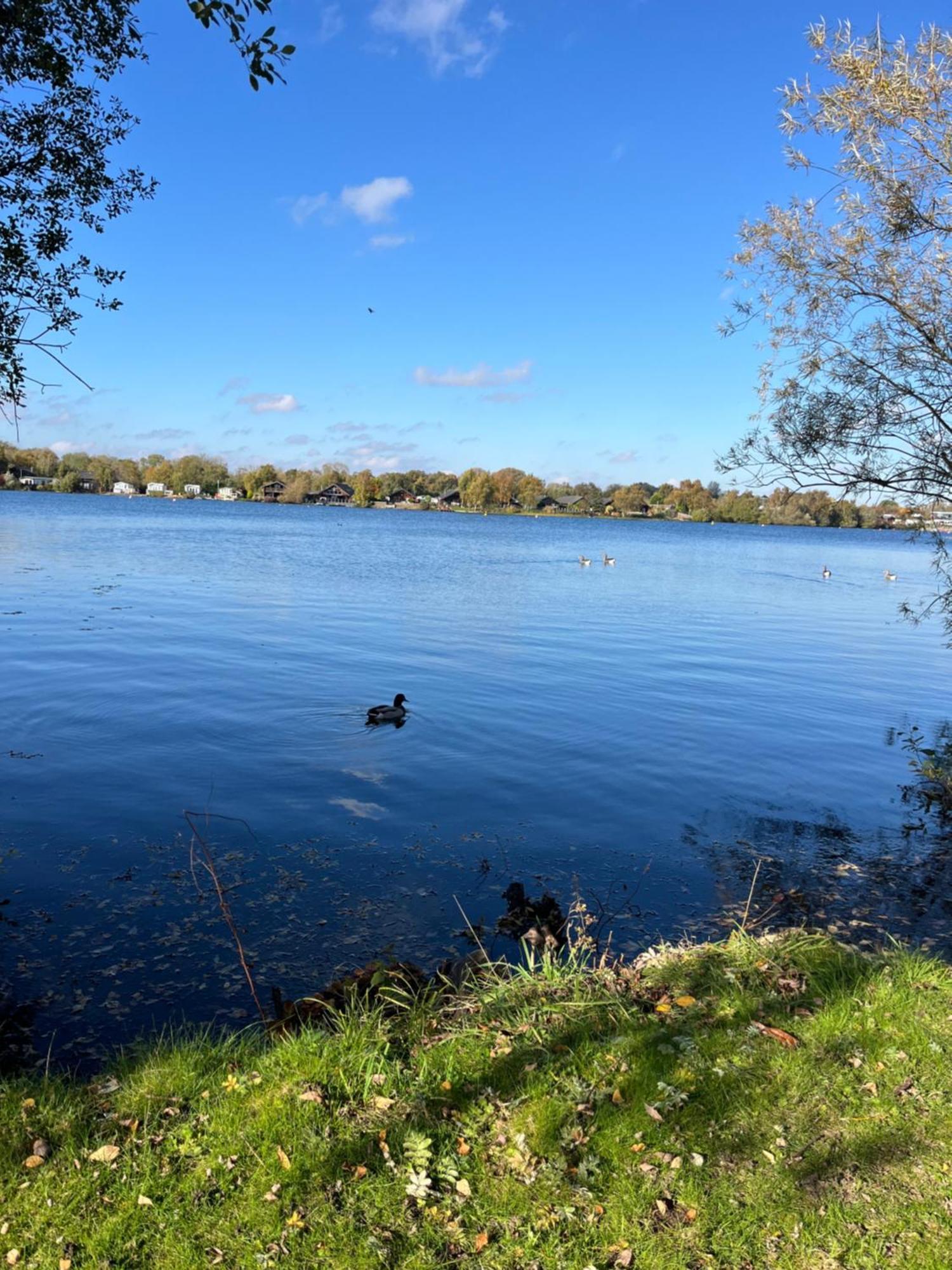 Calypso Hot Tub Breaks Tattershall Lakes Pet Friendly Exterior foto